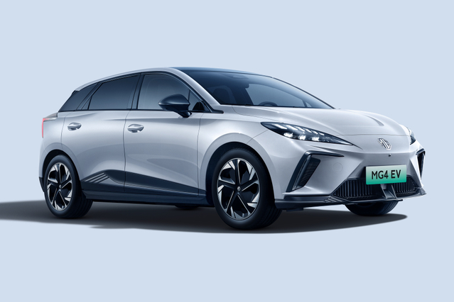 名爵4电动车，紧凑型车